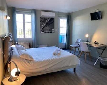 Alojamento de Acomodação e Pequeno-almoço Relais Des Iles D'hôtes Agen