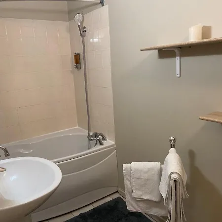 Relais Des Iles D'hotes B&B 아쟁